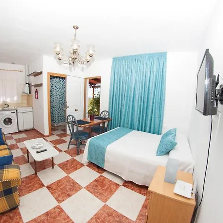 Finca Los Quinteros * Velez Malaga